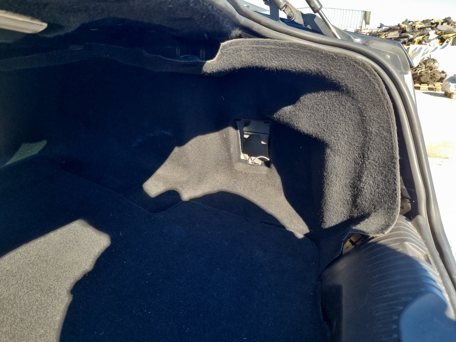 Mocheta portbagaj Jaguar XF (X250) [Fabr 2008-2015] Facelift OEM - imagine 2