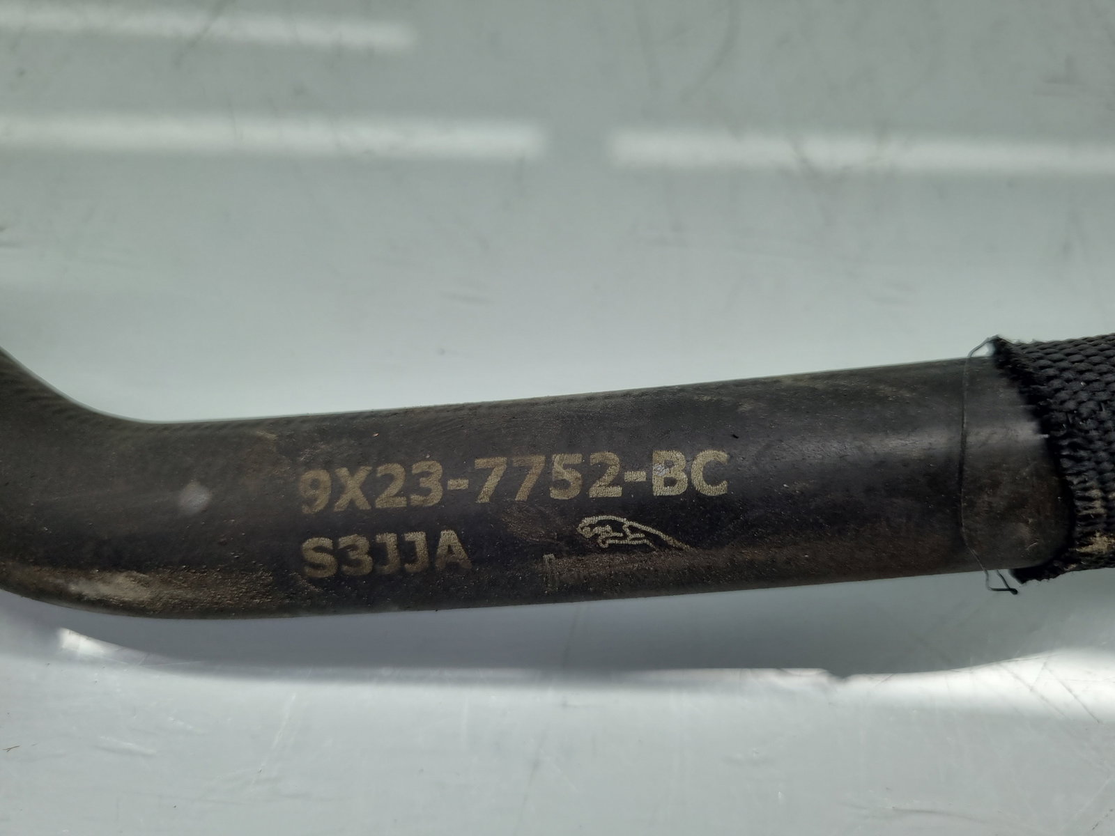 Furtun apa Jaguar XF (X250) [Fabr 2008-2015] Facelift 9X23-7752-BC 202KW / 275CP - imagine 2