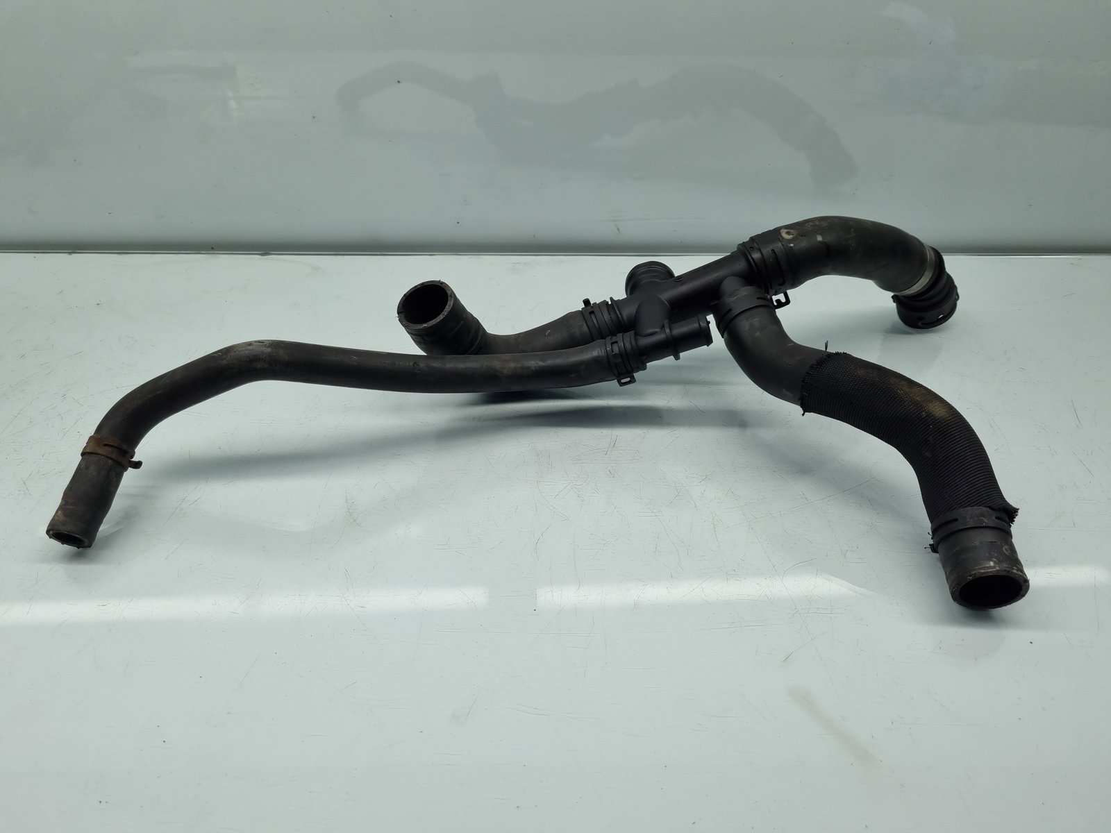 Furtun apa Jaguar XF (X250) [Fabr 2008-2015] Facelift 4R838B274AD / 9X23-8N241-BB 202KW / 275CP - imagine 1