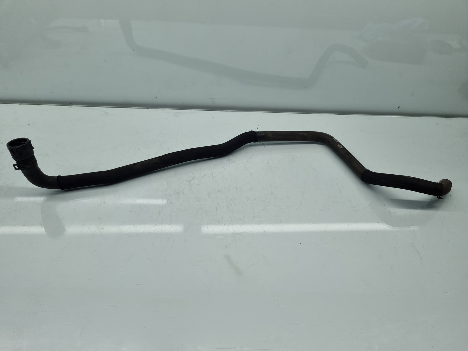 Furtun apa Jaguar XF (X250) [Fabr 2008-2015] Facelift 9X2E-8D050-GA 202KW / 275CP - imagine 1