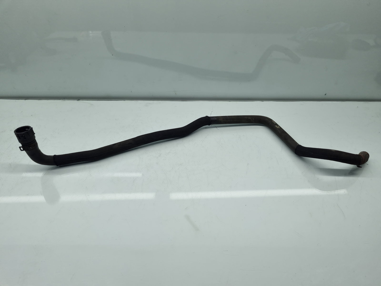 Furtun apa Jaguar XF (X250) [Fabr 2008-2015] Facelift 9X2E-8D050-GA 202KW / 275CP - imagine 2