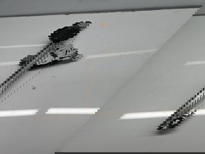 Macara electrica geam stanga spate Dacia Logan II MCV BK (K52) [Fabr 2013-2022] Break 827211031R