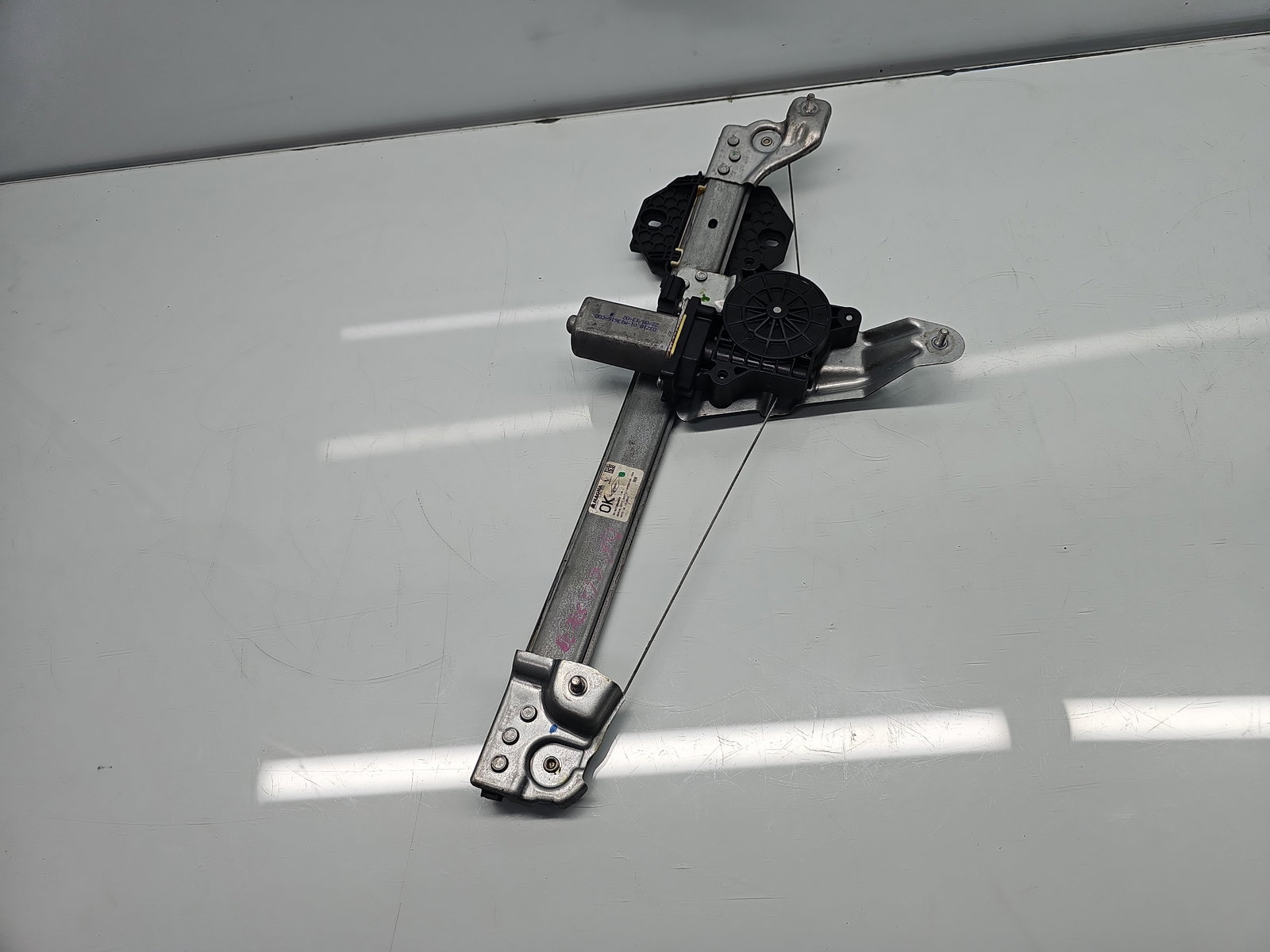 Macara electrica geam dreapta spate Dacia Logan II MCV BK (K52) [Fabr 2013-2022] Break 827206057R - imagine 3