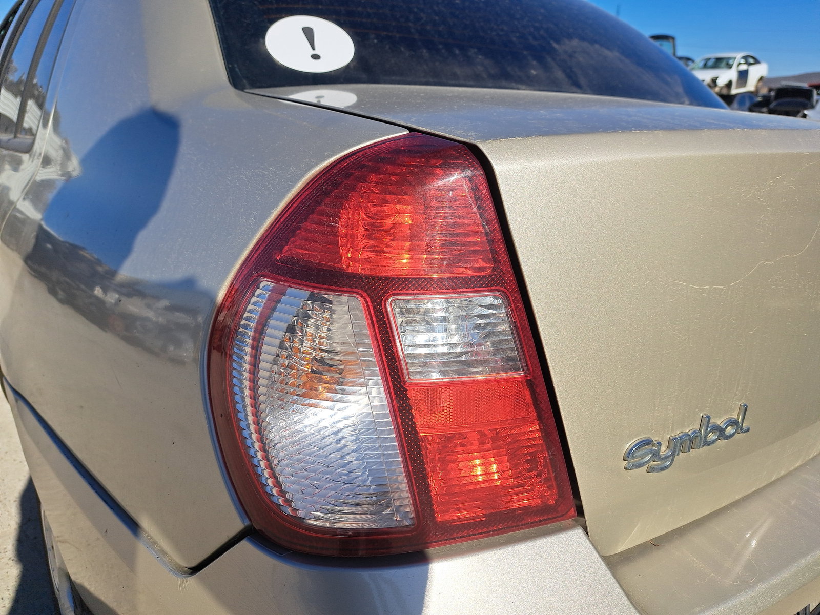 Stop aripa stanga Renault Symbol / Thalia [Fabr 1998-2007] Berlina OEM - imagine 1