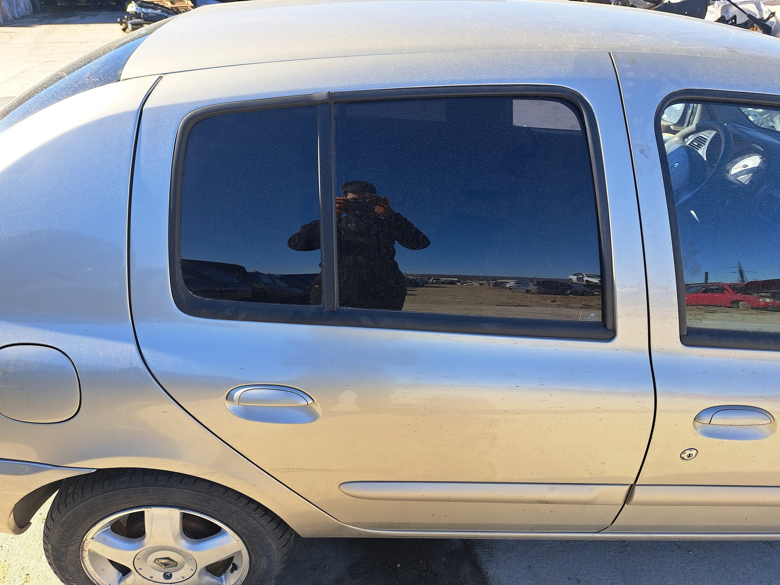 Usa dreapta spate Renault Symbol / Thalia [Fabr 1998-2007] Berlina Galben - imagine 1