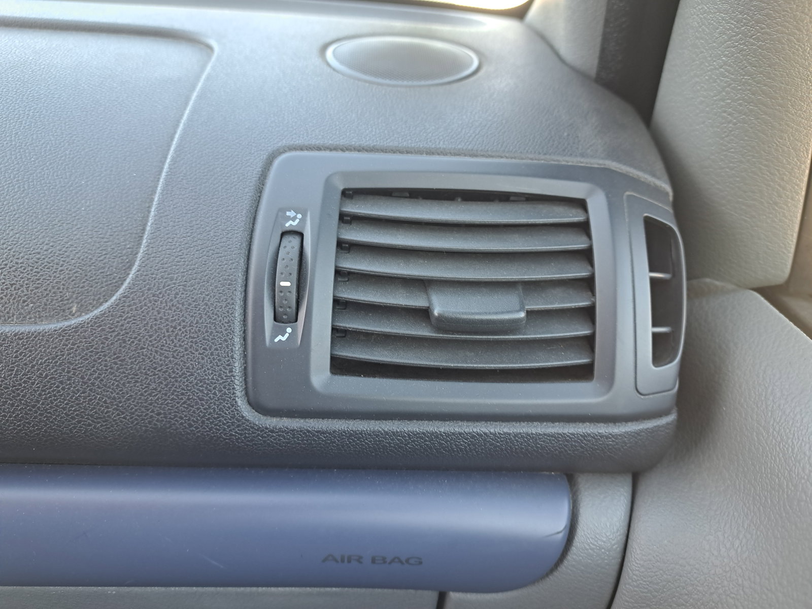 Grila aerisire dreapta Renault Symbol / Thalia [Fabr 1998-2007] OEM - imagine 1