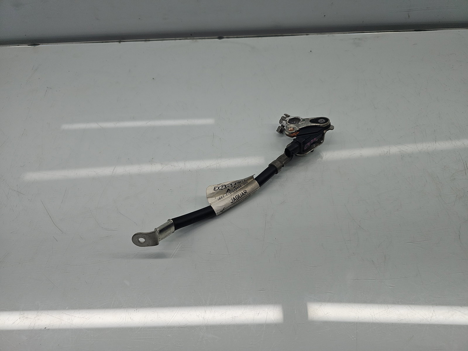 Borna baterie (-) Jaguar XF (X250) [Fabr 2008-2015] Facelift EX23-14301-AA