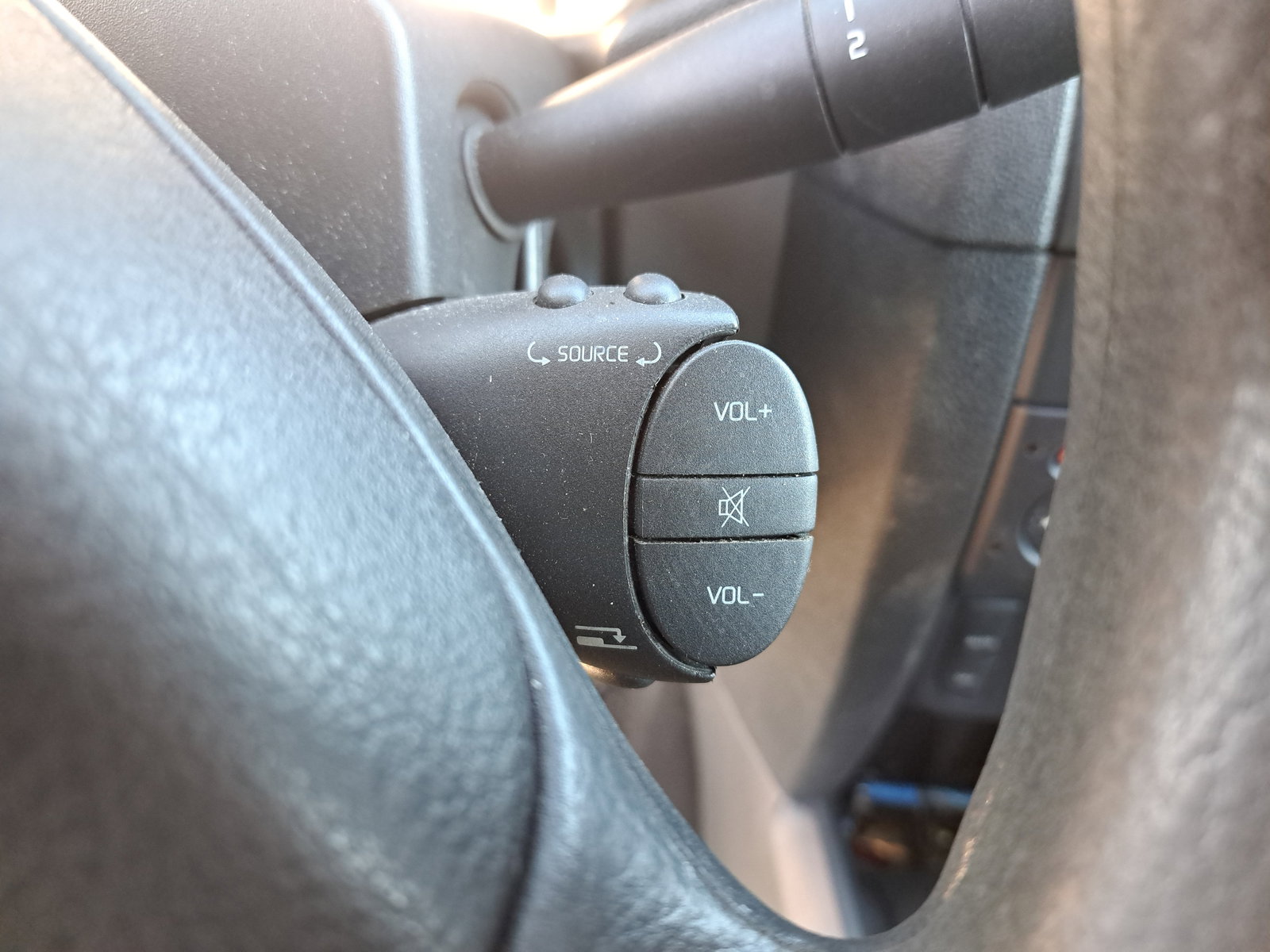 Comenzi volan Renault Symbol / Thalia [Fabr 1998-2007] OEM - imagine 2