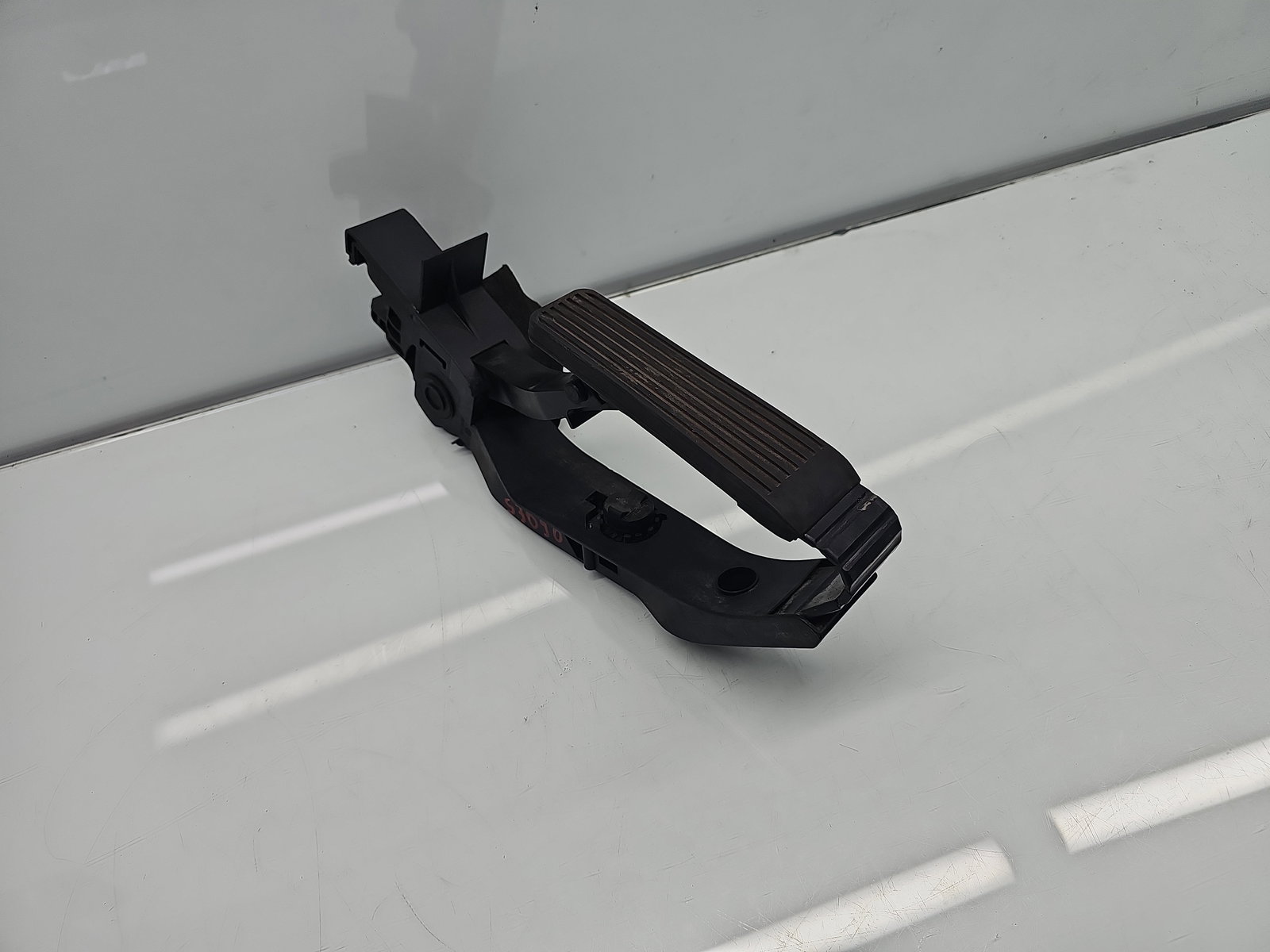 Pedala acceleratie Mercedes Clasa C Coupe (CL203) [Fabr 2001-2011] A2033000104 - imagine 1