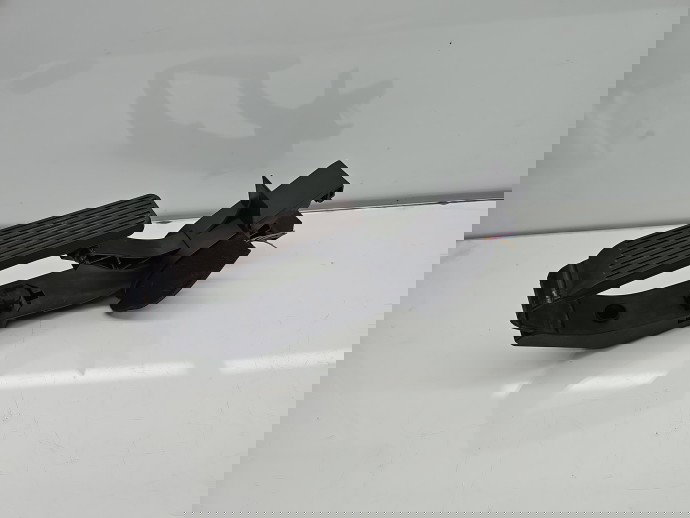 Pedala acceleratie Mercedes Clasa C Coupe (CL203) [Fabr 2001-2011] A2033000104