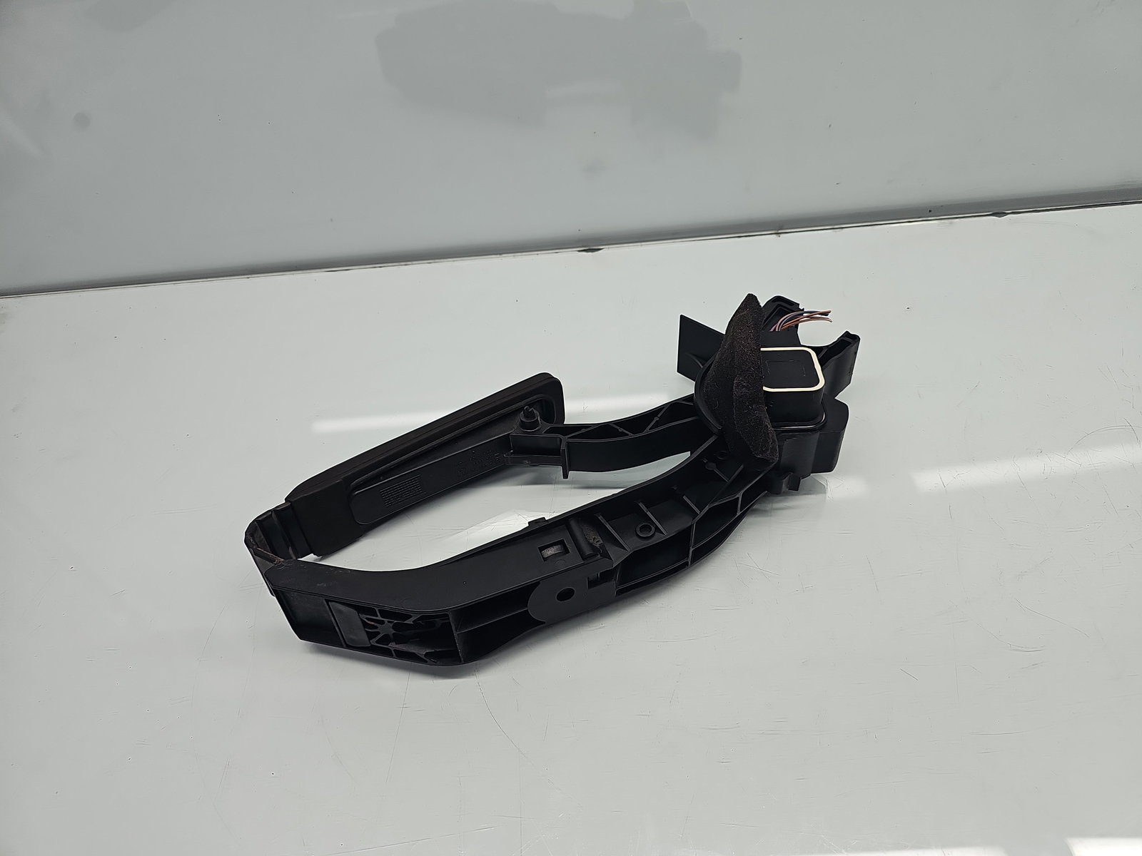 Pedala acceleratie Mercedes Clasa C Coupe (CL203) [Fabr 2001-2011] A2033000104 - imagine 3