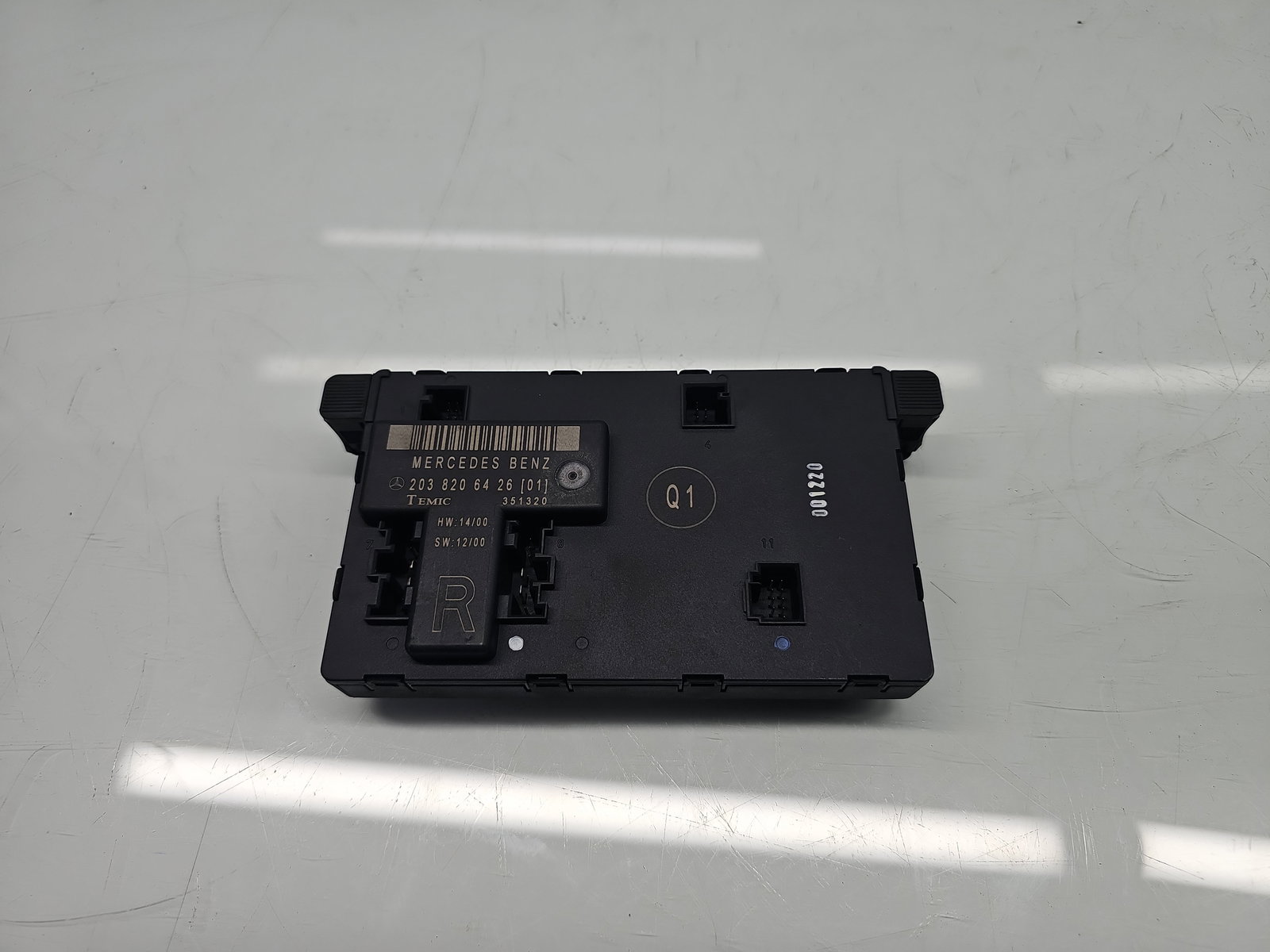 Modul confort Mercedes Clasa C Coupe (CL203) [Fabr 2001-2011] 2038206426 - imagine 1