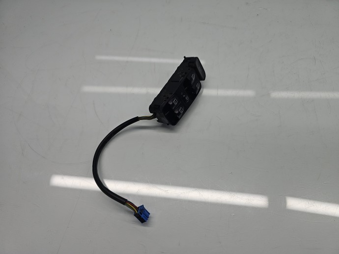 Butoane comanda geamuri sofer Mercedes Clasa C (W203) [Fabr 2000-2007] A2038210679