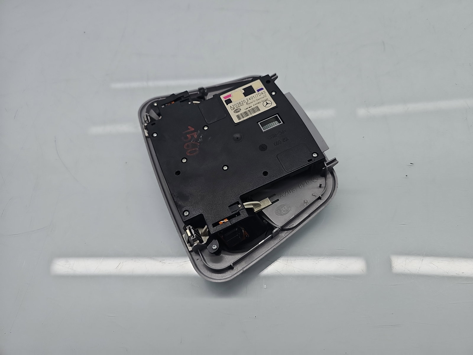 Plafoniera fata Mercedes Clasa C (W203) [Fabr 2000-2007] Berlina A2038202401 - imagine 4