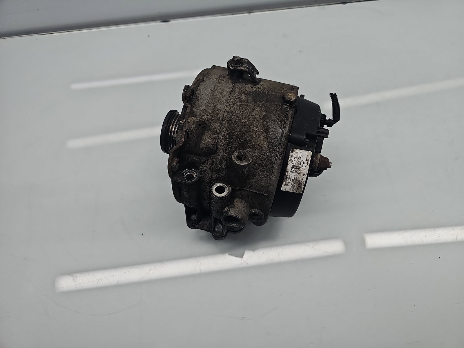 Alternator Mercedes Clasa C (W203) [Fabr 2000-2007] A0001502550 2.2 CDI 611962 105KW / 140CP - imagine 4