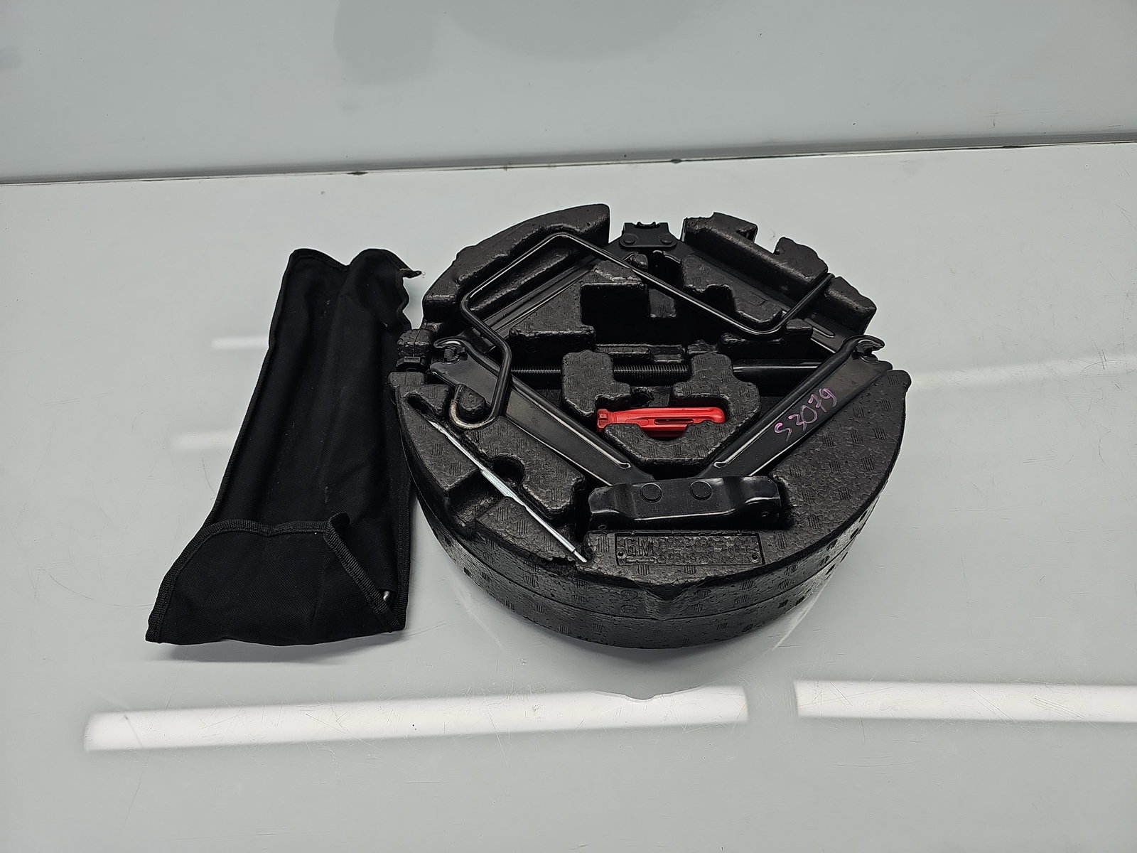 Set cric si cheie Dacia Logan MCV 2 [Fabr 2013-2022] OEM - imagine 1