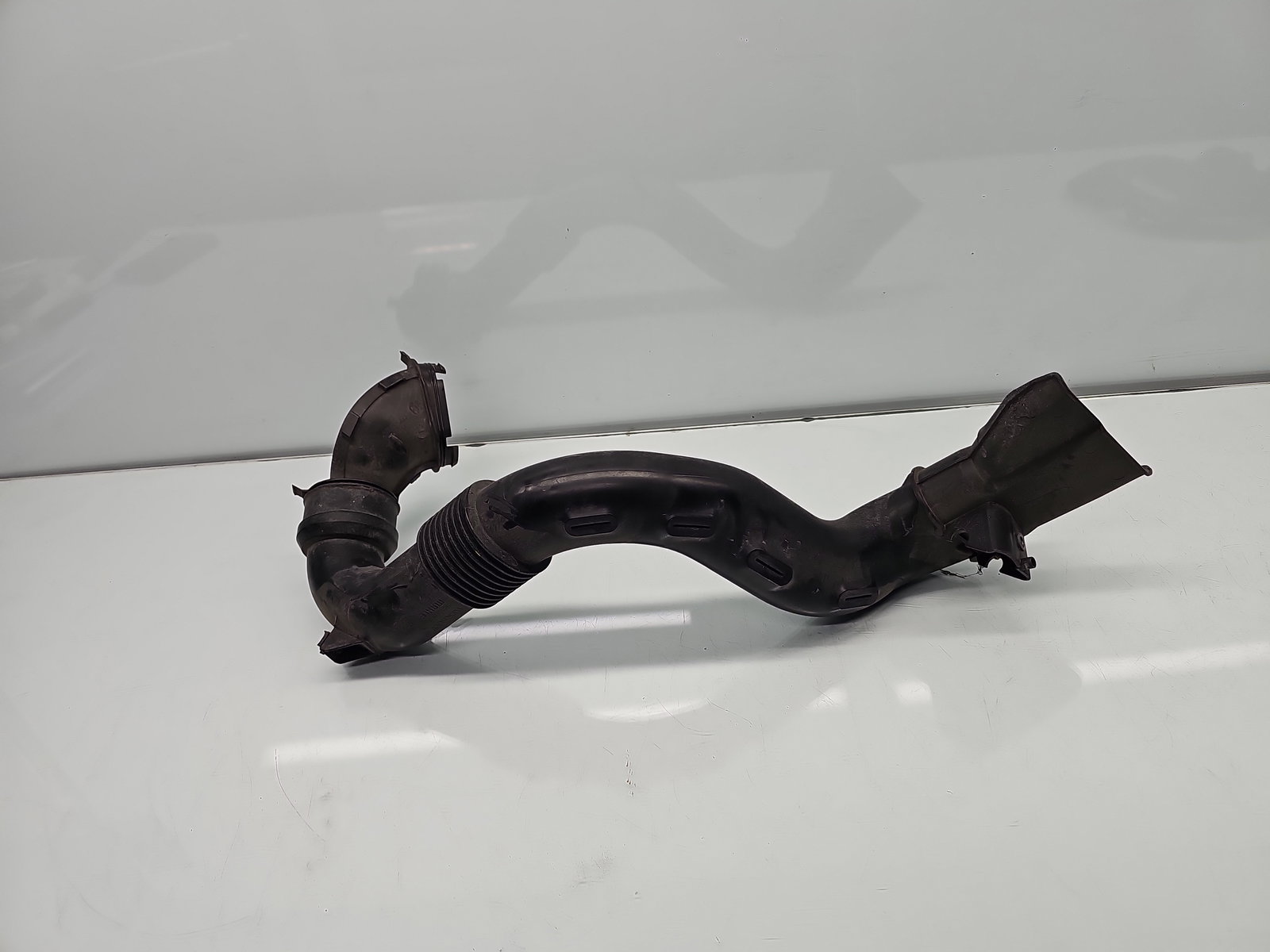 Difuzor captare aer Dacia Logan MCV 2 [Fabr 2013-2022] Break 165556691R - imagine 3