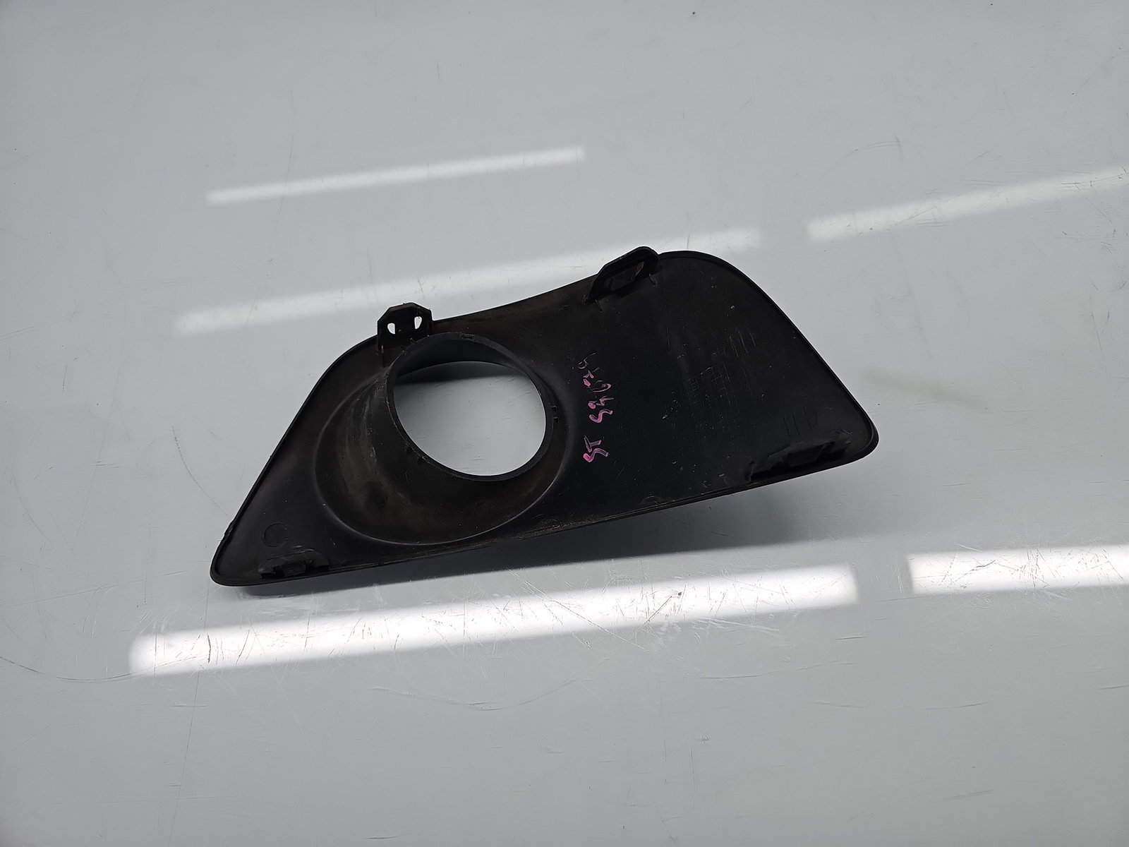 Grila proiector stanga Dacia Logan MCV 2 [Fabr 2013-2022] Break 261A31312R - imagine 2