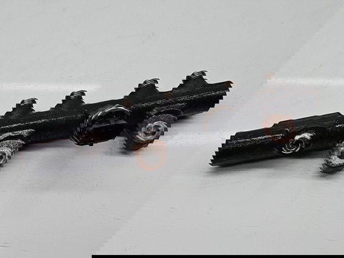 Rampa injectoare Dacia Logan MCV 2 [Fabr 2013-2022] 175215346R 1.5 dCi K9K792 66KW / 90CP