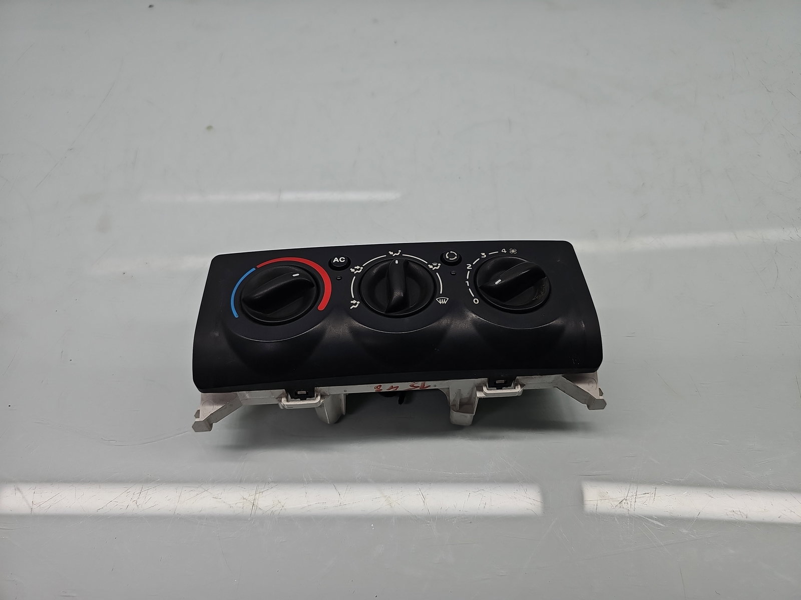 Panou comanda clima Renault Symbol 2 [Fabr 2008-2012] 69520005 - imagine 2