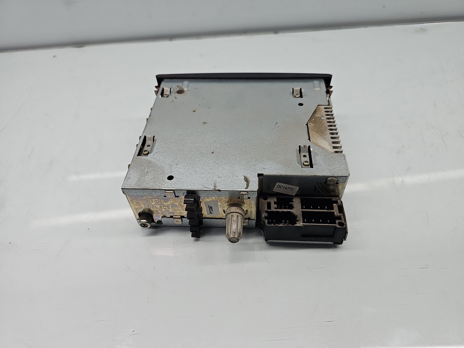 Radio CD Renault Symbol 2 [Fabr 2008-2012] 8200633621 - imagine 3