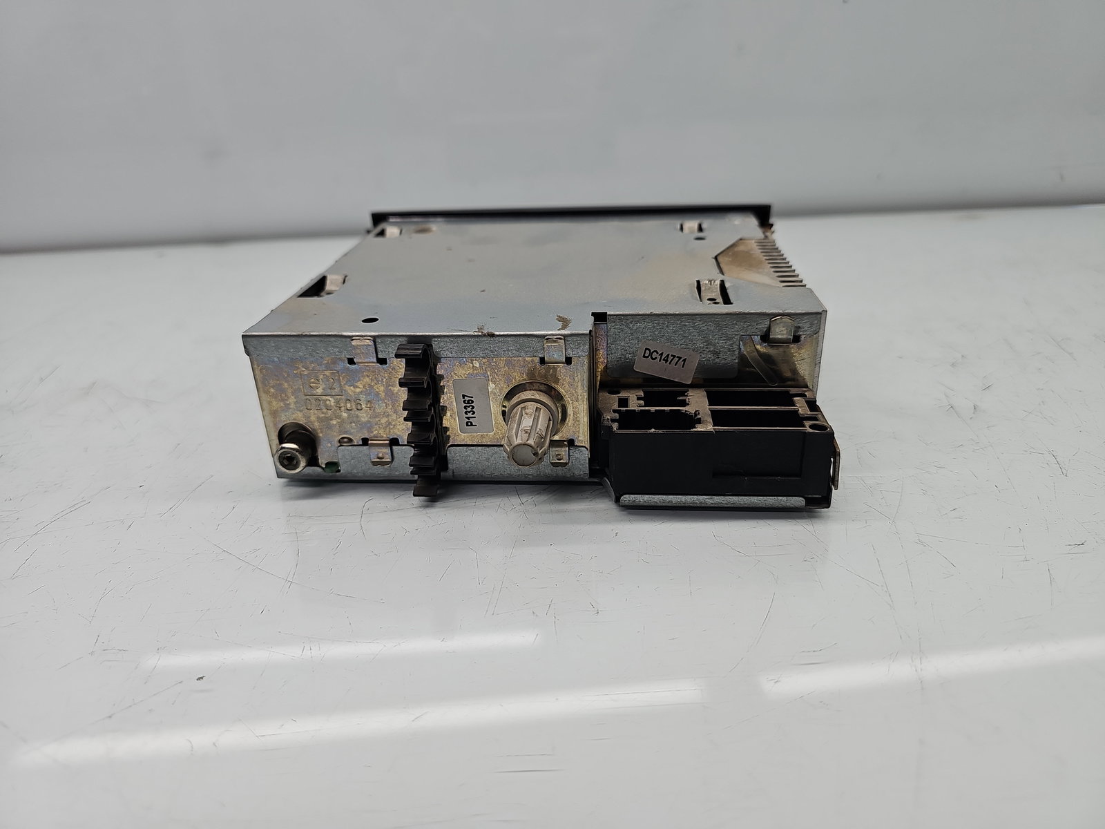 Radio CD Renault Symbol 2 [Fabr 2008-2012] 8200633621 - imagine 4