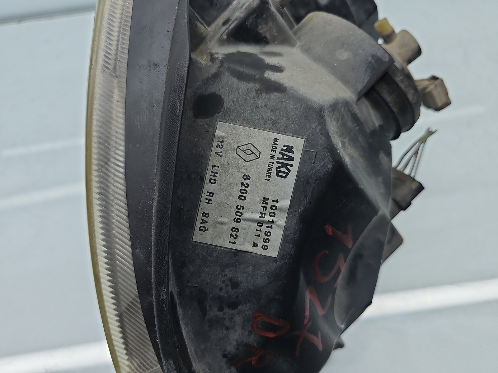 Far dreapta Renault Symbol / Thalia [Fabr 1998-2007] Berlina 8200509821 - imagine 6