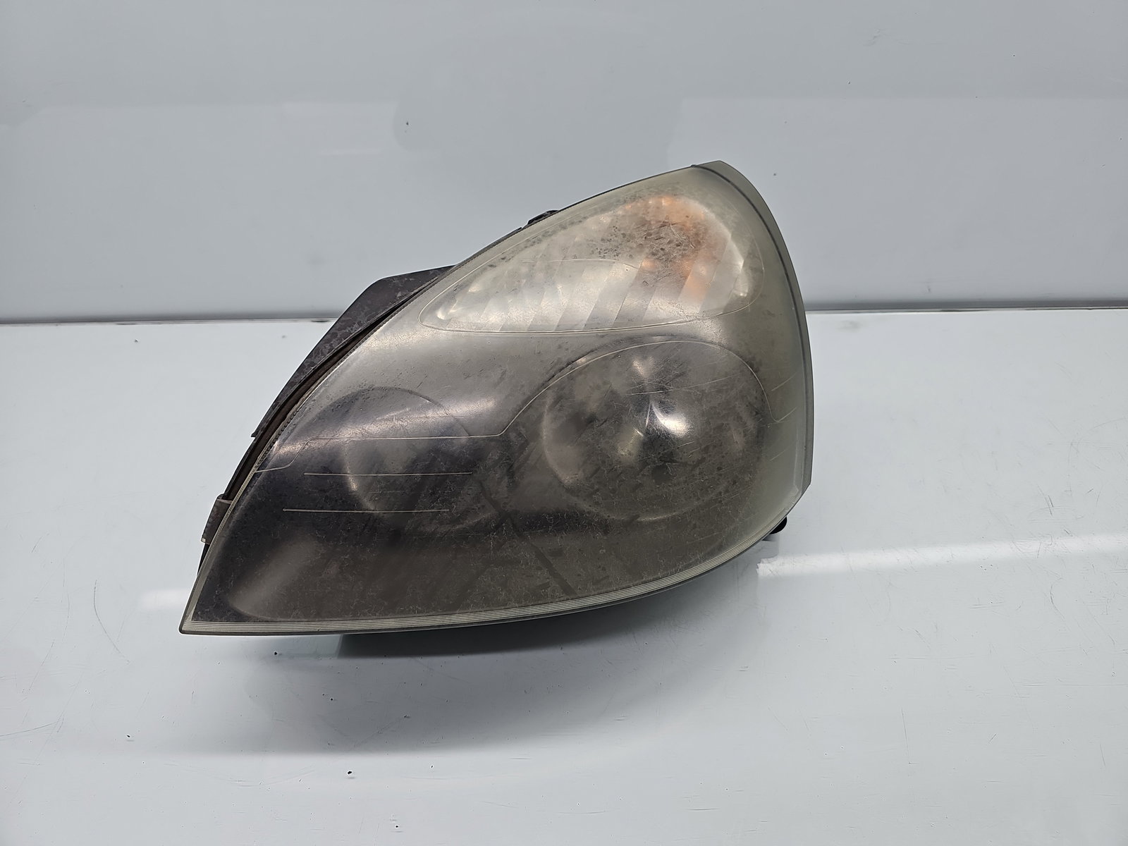 Far stanga Renault Symbol / Thalia [Fabr 1998-2007] Berlina 8200509820 - imagine 1