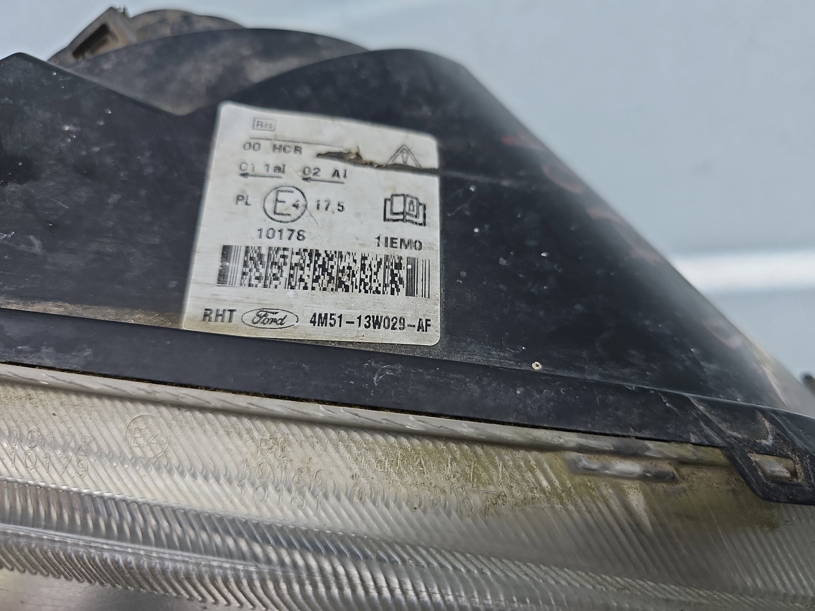 Far dreapta Ford Focus 2 (DA) [Fabr 2004-2012] Berlina 4M51-13W029-AF - imagine 7