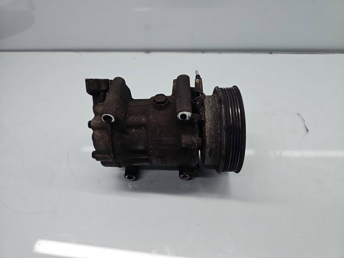 Compresor clima Renault Symbol / Thalia [Fabr 1998-2007] 8200315744 1.4 Benz K7J-A7 55KW / 75CP