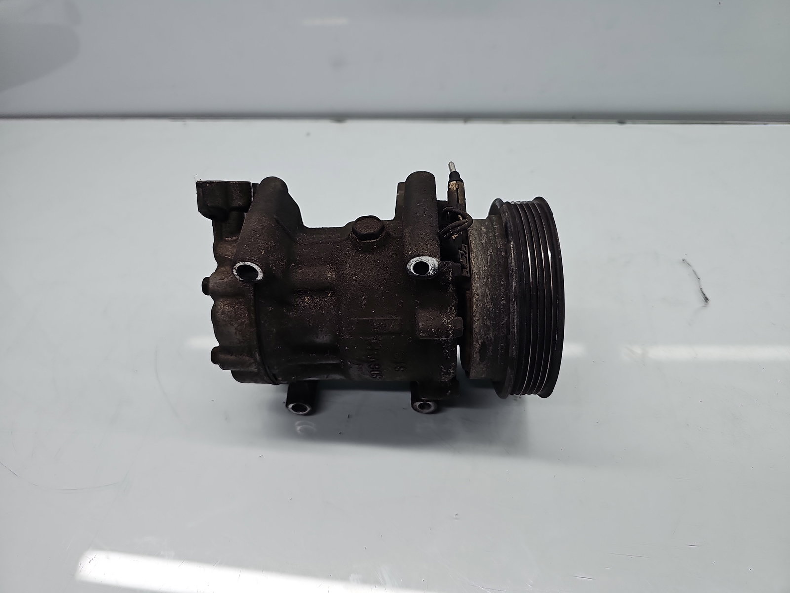 Compresor clima Renault Symbol / Thalia [Fabr 1998-2007] 8200315744 1.4 Benz K7J-A7 55KW / 75CP - imagine 4