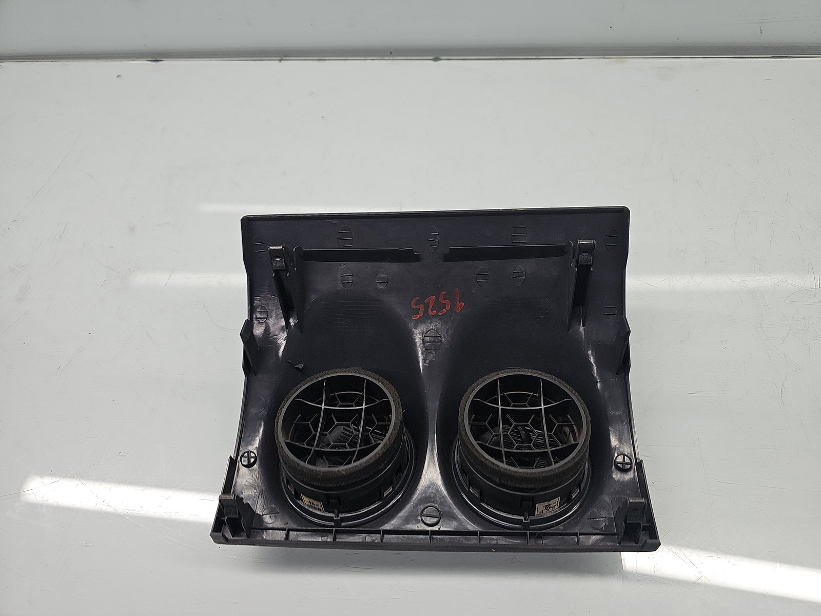 Grila aerisire centrala Chevrolet Aveo (T250, T255) [Fabr 2003-2011] 96655217 - imagine 4