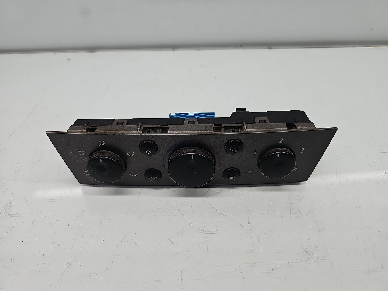 Panou comanda clima Opel Vectra C [Fabr 2003-2008] 13138190 - imagine 1