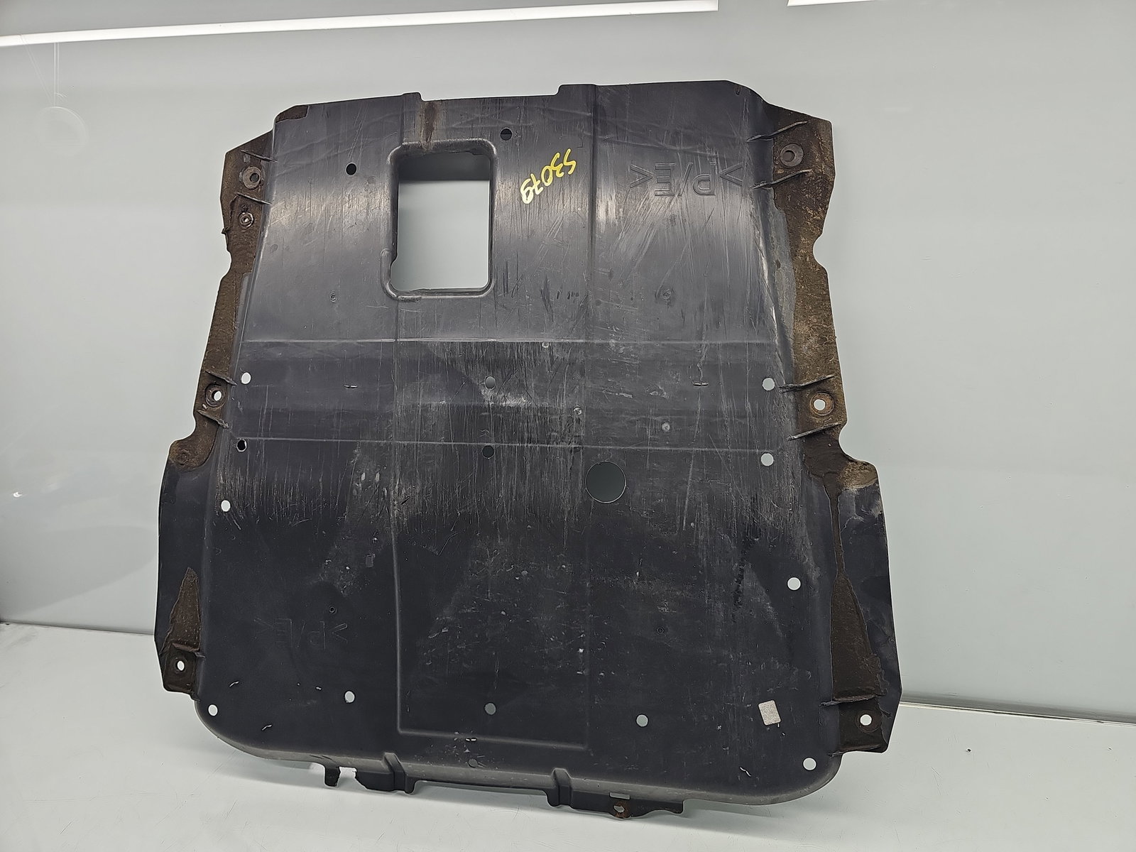 Scut motor Dacia Logan MCV 2 [Fabr 2013-2022] Break 758904911R - imagine 3