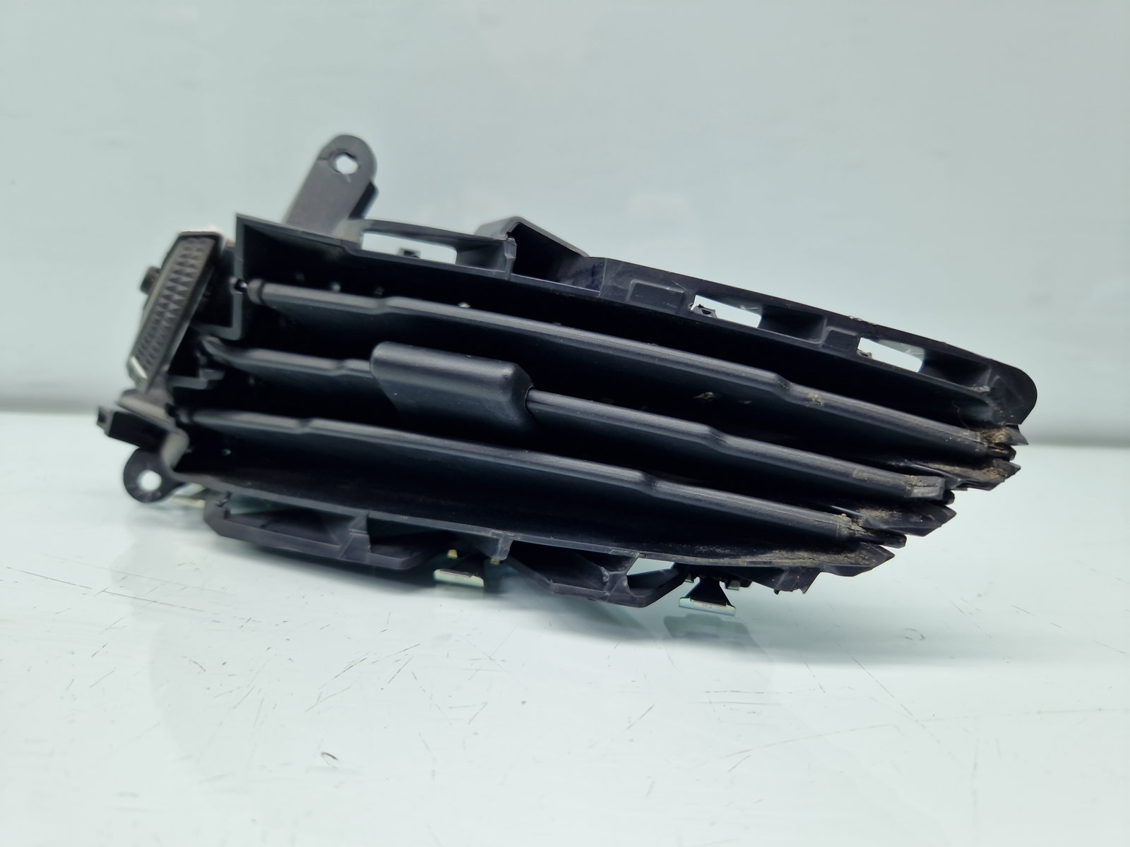 Grila aerisire centrala stanga Ford Transit Custom (TTF) [Fabr 2012-2016] BK21-V018B09