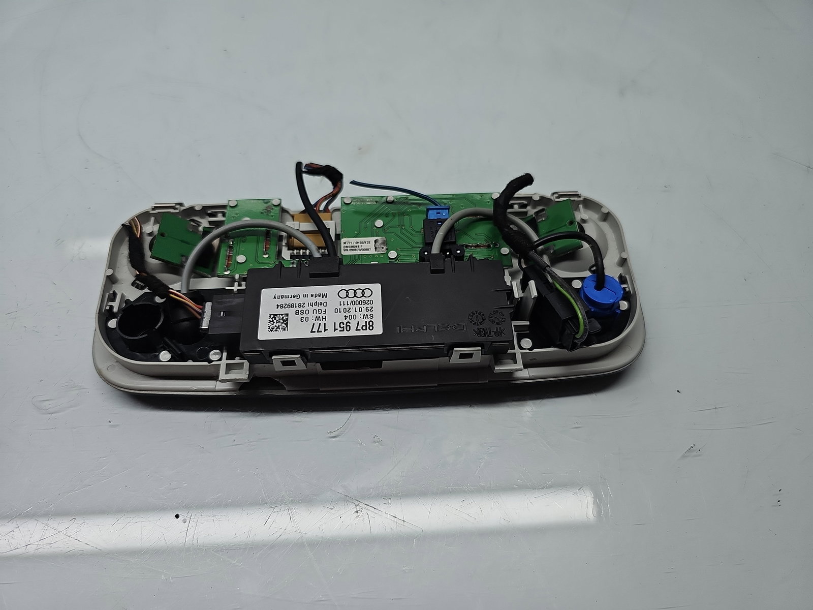 Plafoniera spate AUDI A5 Cabriolet (8F7) [Fabr 2009-2015] 8P7951177 - imagine 3