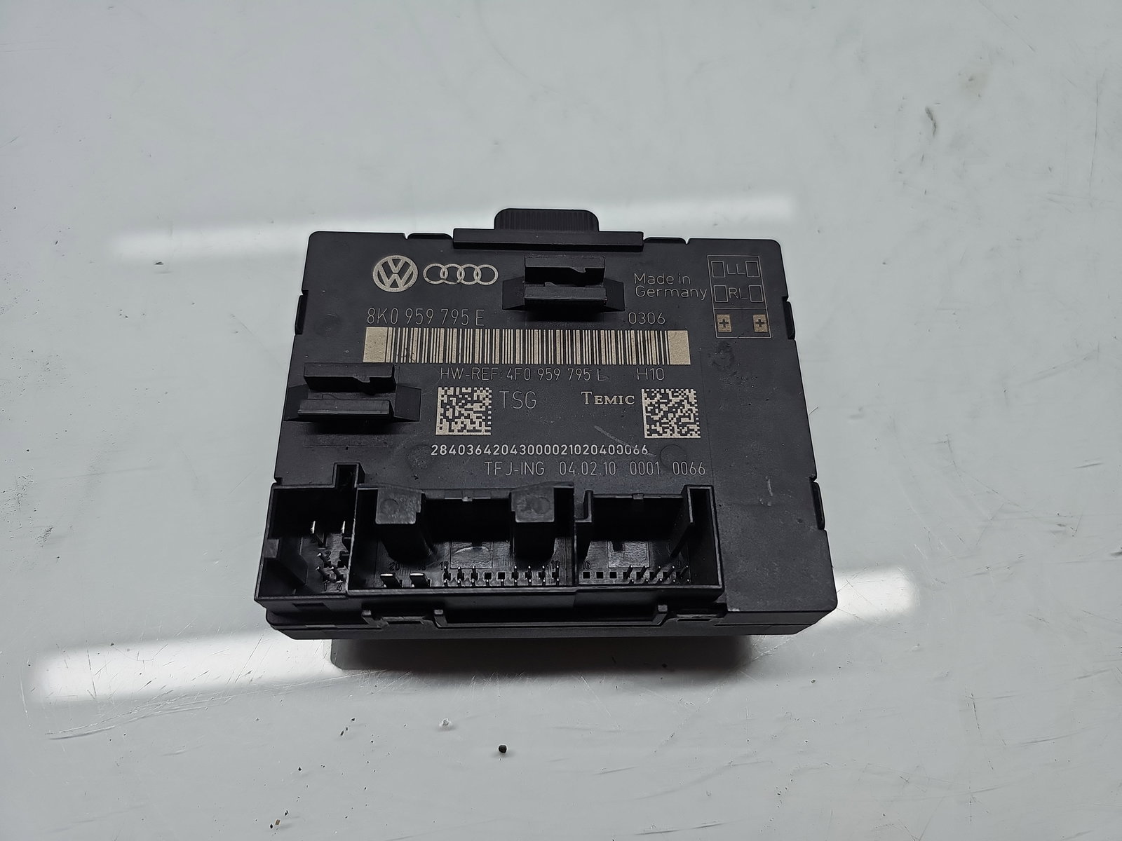 Modul confort AUDI A5 Cabriolet (8F7) [Fabr 2009-2015] 4F0959795L - imagine 1