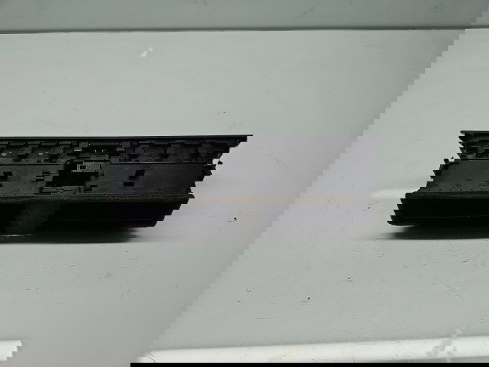 Grila aerisire centrala AUDI A5 Cabriolet (8F7) [Fabr 2009-2015] 8T2820951B