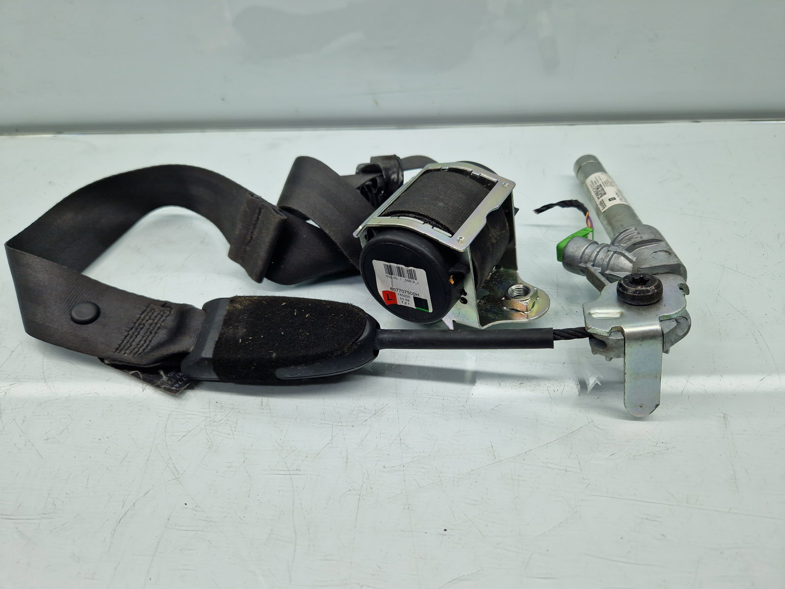 Centura stanga fata Opel Corsa E [Fabr 2014-prezent] 607707500H - imagine 1