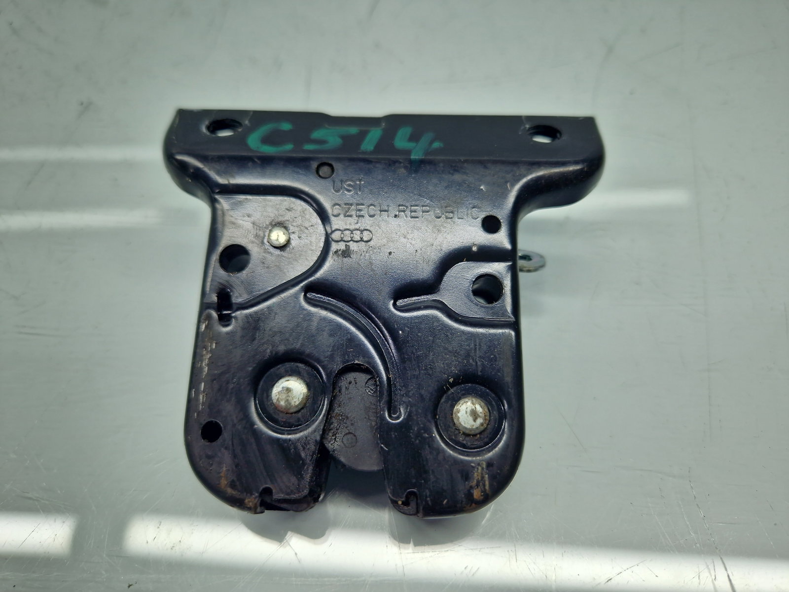 Broasca haion AUDI A3 (8P1) [Fabr 2003-2012] OEM - imagine 1