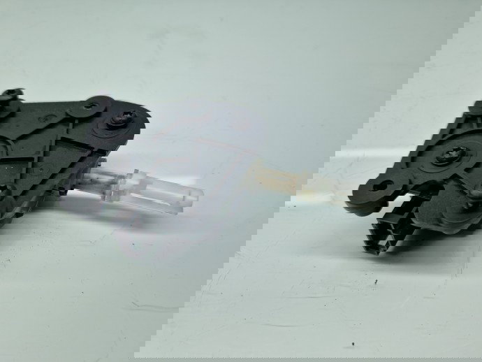 Motoras deschidere haion dreapta AUDI A3 (8P1) [Fabr 2003-2012] 8E9827833