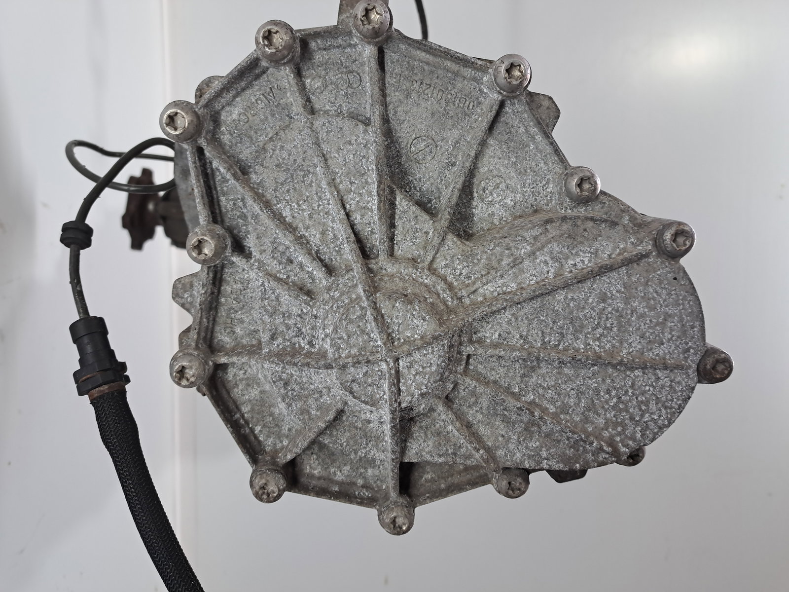 Cutie viteze manuala 6 trepte AUDI A4 (8K5, B8) Avant [Fabr 2008-2015] 2.0 TDI CAGA KXP 105KW / 143CP - imagine 5