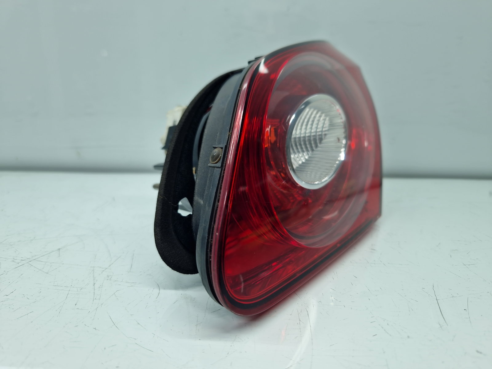 Stop haion dreapta Volkswagen Passat CC (357) [Fabr 2008-2012] 3C8945258A - imagine 3