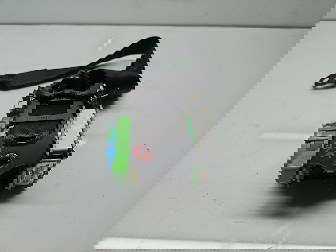 Centura stanga fata AUDI A5 Cabriolet (8F7) [Fabr 2009-2015] 8F1857705