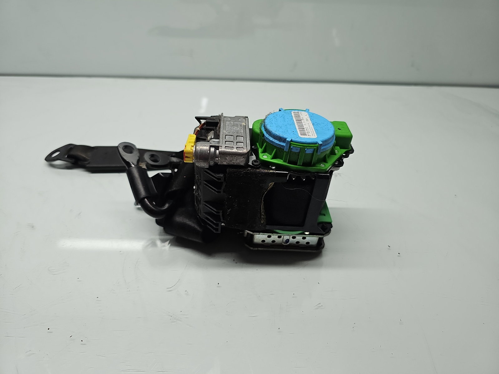 Centura stanga fata AUDI A5 Cabriolet (8F7) [Fabr 2009-2015] 8F1857705 - imagine 4