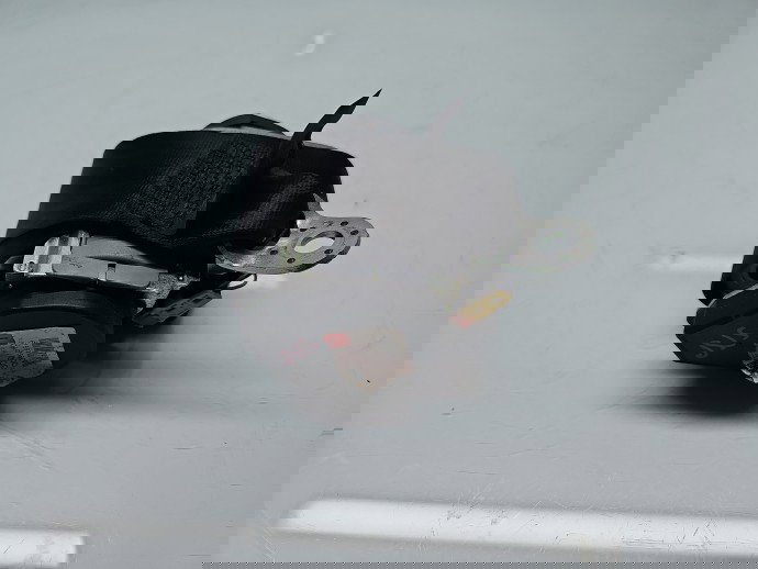 Centura stanga spate AUDI A5 Cabriolet (8F7) [Fabr 2009-2015] 8F0857805