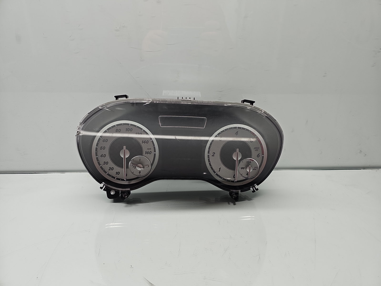 Ceas bord Mercedes Clasa A (W176) [Fabr 2012-2018] A1769009401