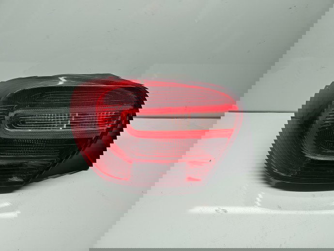 Stop aripa stanga Mercedes Clasa A (W176) [Fabr 2012-2018] A1769060100