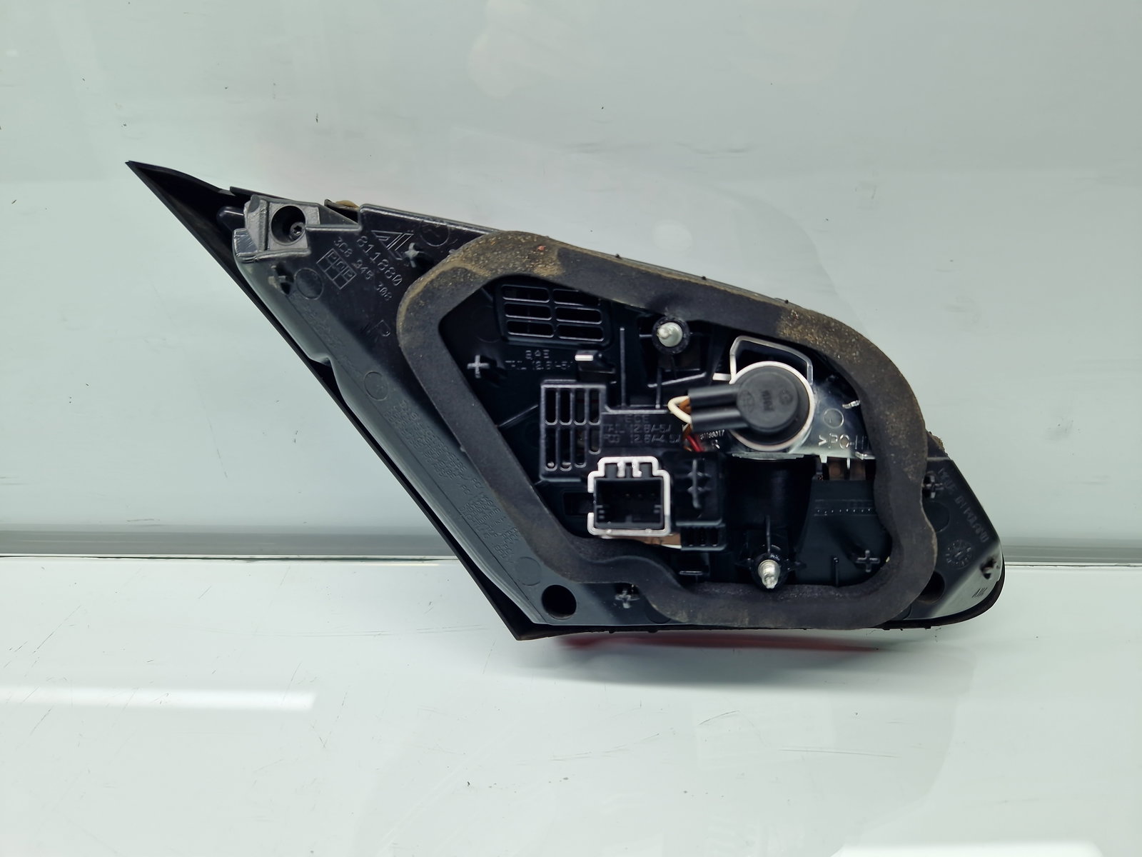 Stop haion dreapta Volkswagen Passat CC (358) Facelift [Fabr 2012-2016] 3C8945308 - imagine 3