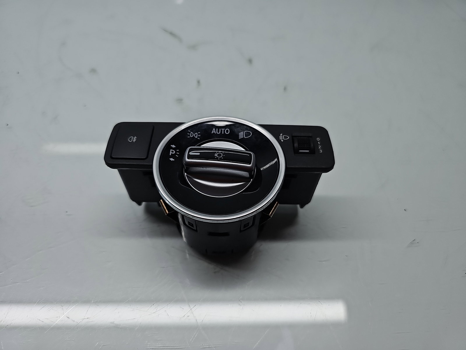 Bloc lumini Mercedes Clasa A (W176) [Fabr 2012-2018] A2129050651 - imagine 1